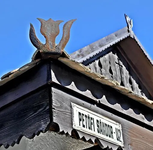 Nefelejcs Vendeghaz アパート
